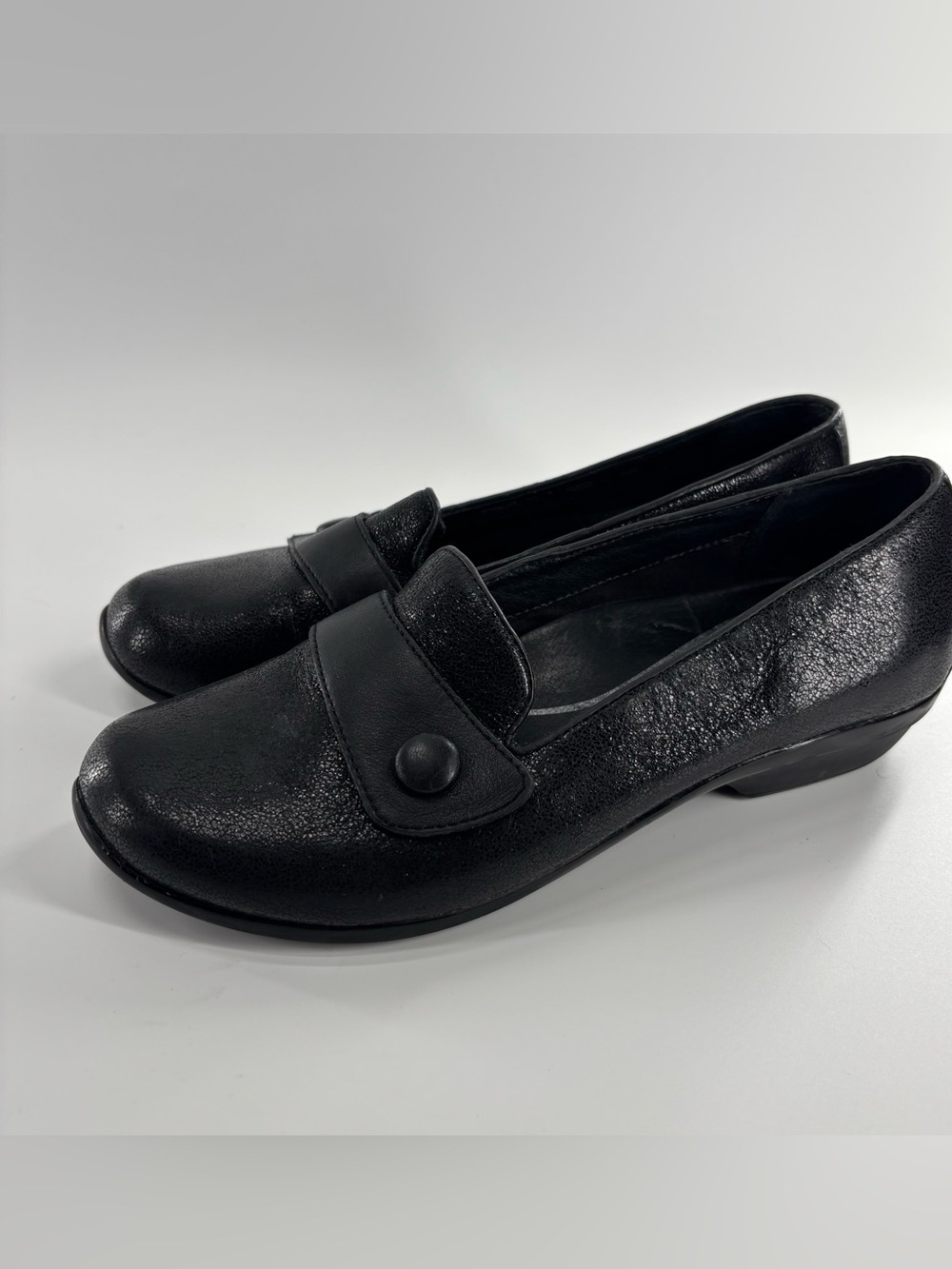 Dansko Olena slip on black loafers crackle texture 38 low wedge comfort
